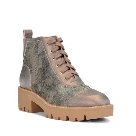 NEW Donald Pliner Eliaa Light Bronze Lace Lug Sole Boots sz 9.5 Boho Glam Sheer - Picture 1 of 11